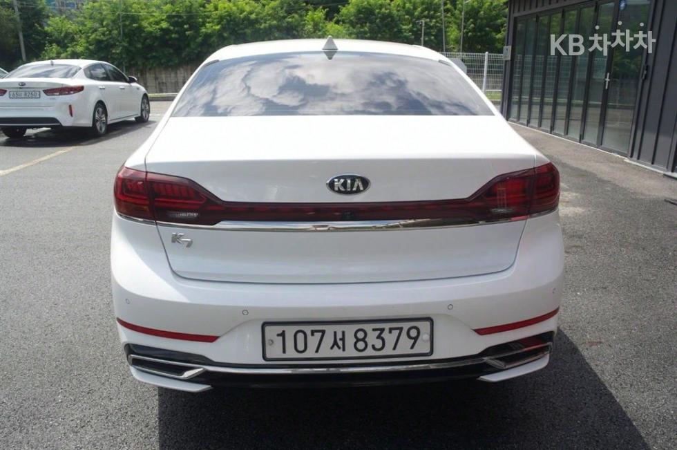2020 - kia k7