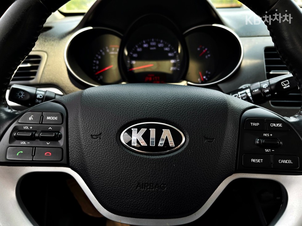 2016 - kia morning