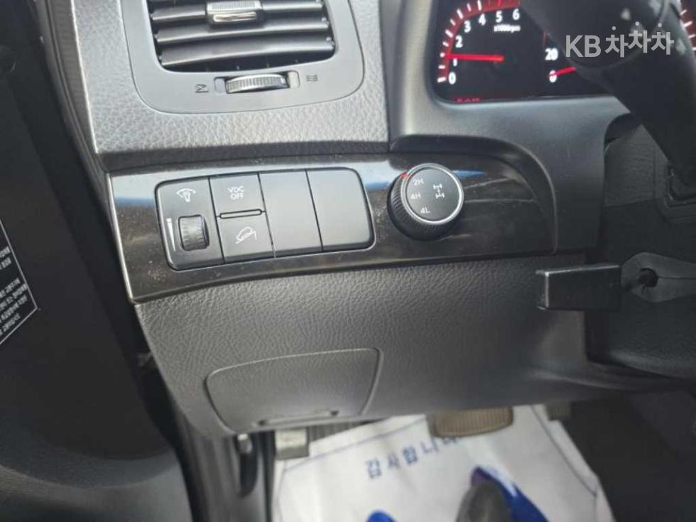 2013 - kia mohave