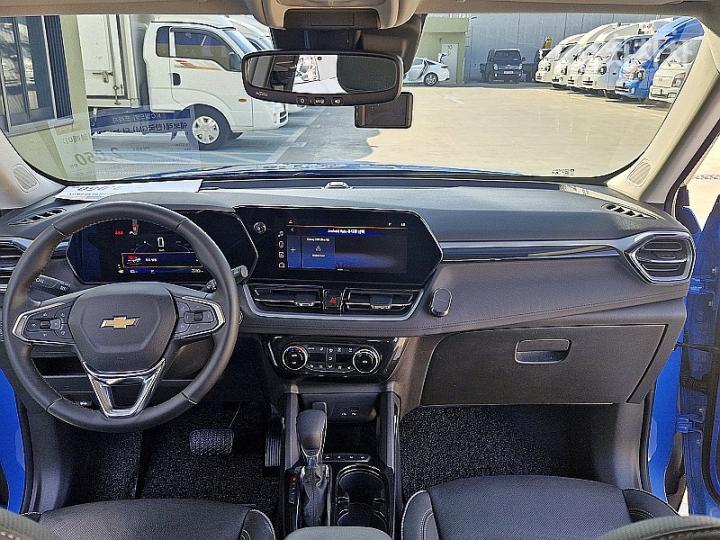 Chevrolet Trailblazer 1.35 Gasoline Turbo 2WD Premier 8