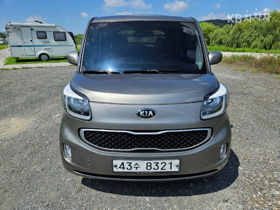 2017 - kia ray-ban