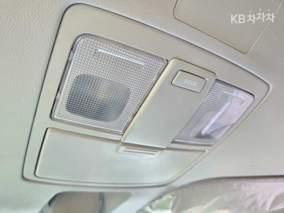 2017 - kia ray-ban