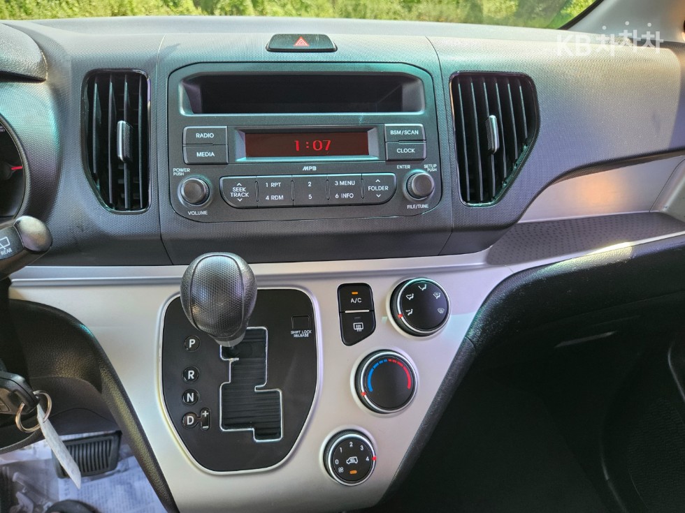 2017 - kia ray-ban