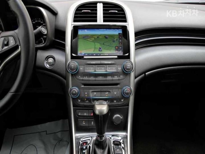 Chevrolet Malibu 2.0 LT Deluxe Pack 10