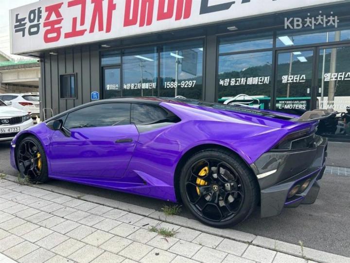 Lamborghini Huracán LP580-2 4