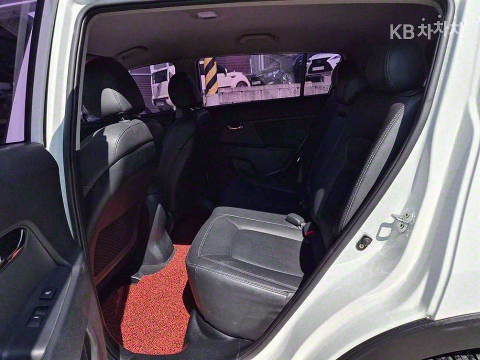 2011 - kia sportage