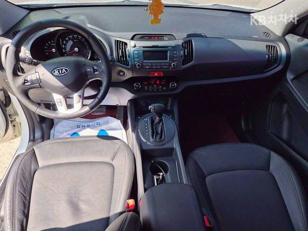 2011 - kia sportage