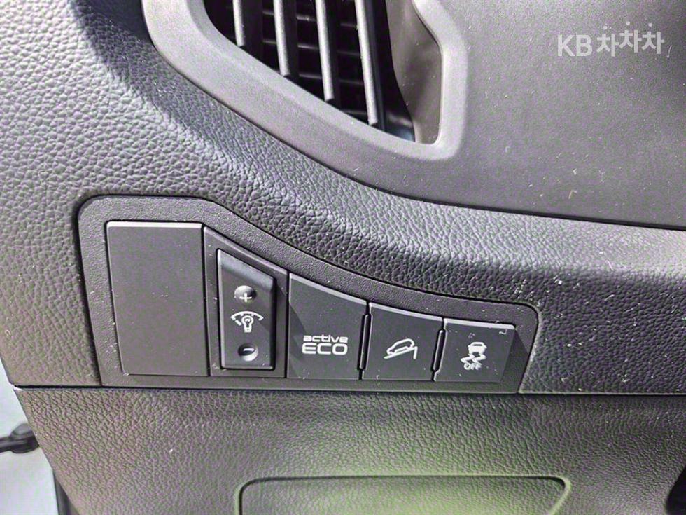 2011 - kia sportage