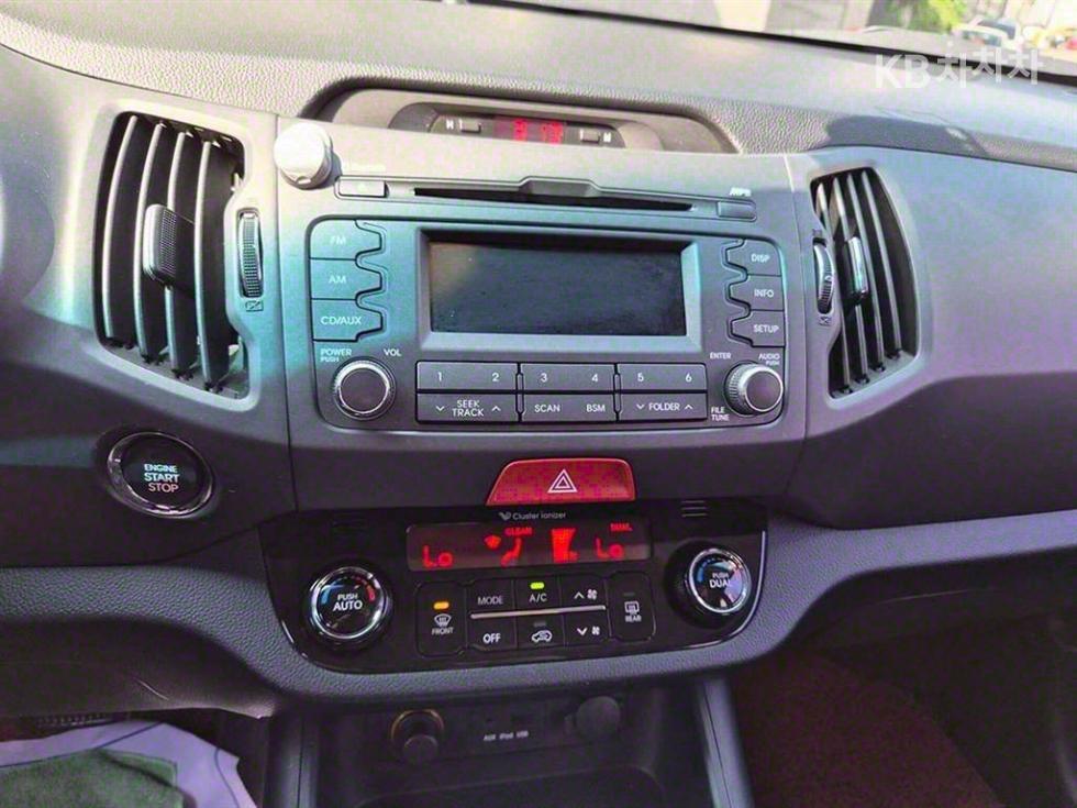 2011 - kia sportage