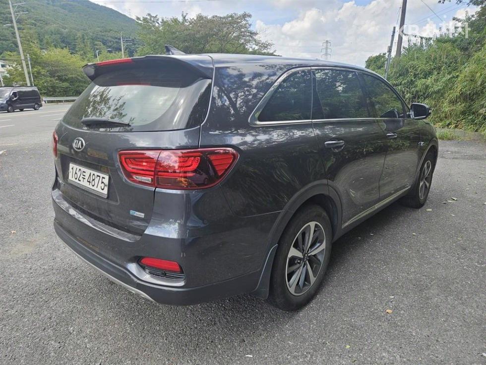 2020 - kia sorento