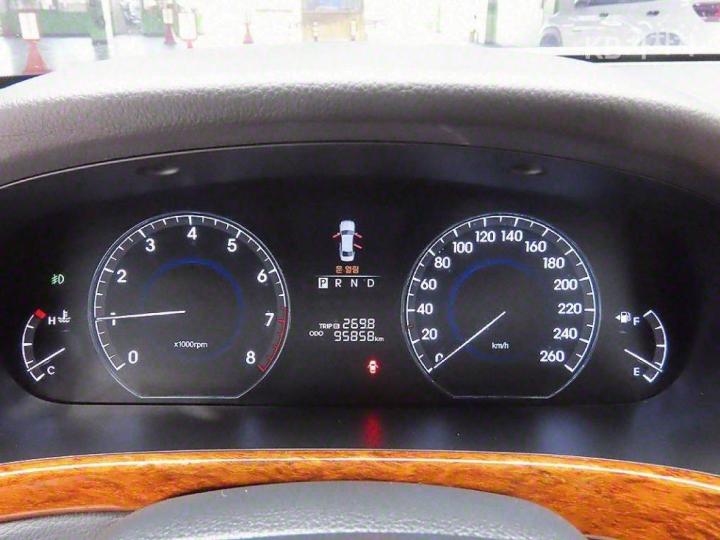 Hyundai Equus New VS380 Prestige 7