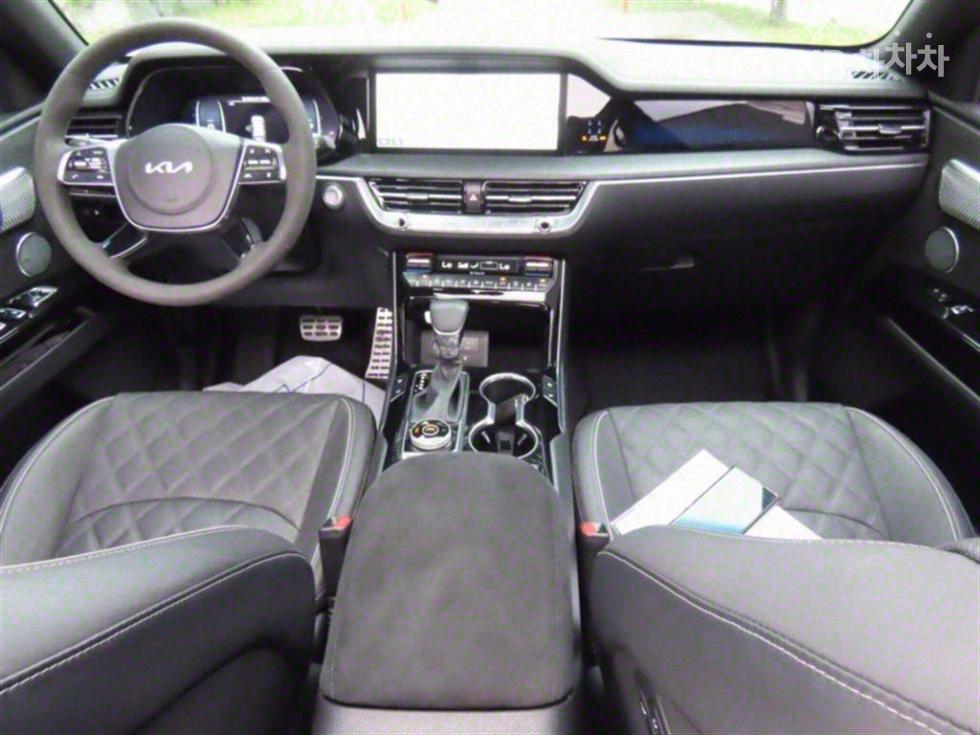 2023 - kia mohave