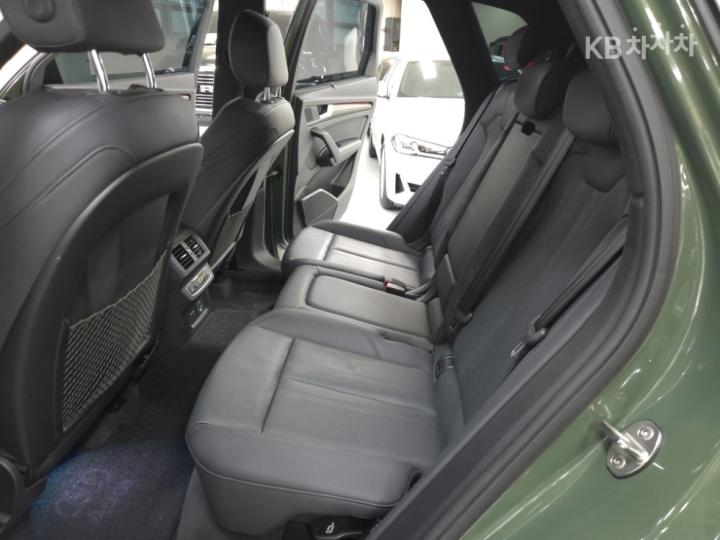 Audi Q5 FY 40 TDI quattro Premium 7