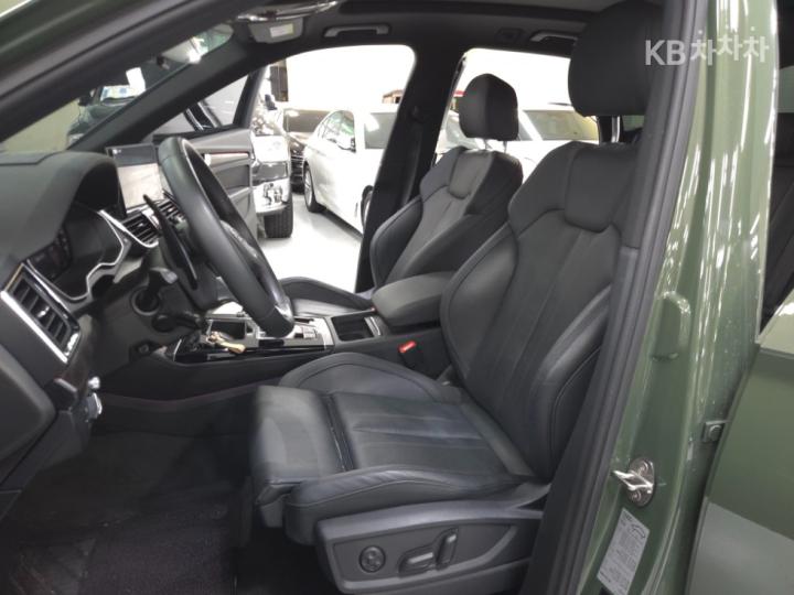 Audi Q5 FY 40 TDI quattro Premium 8