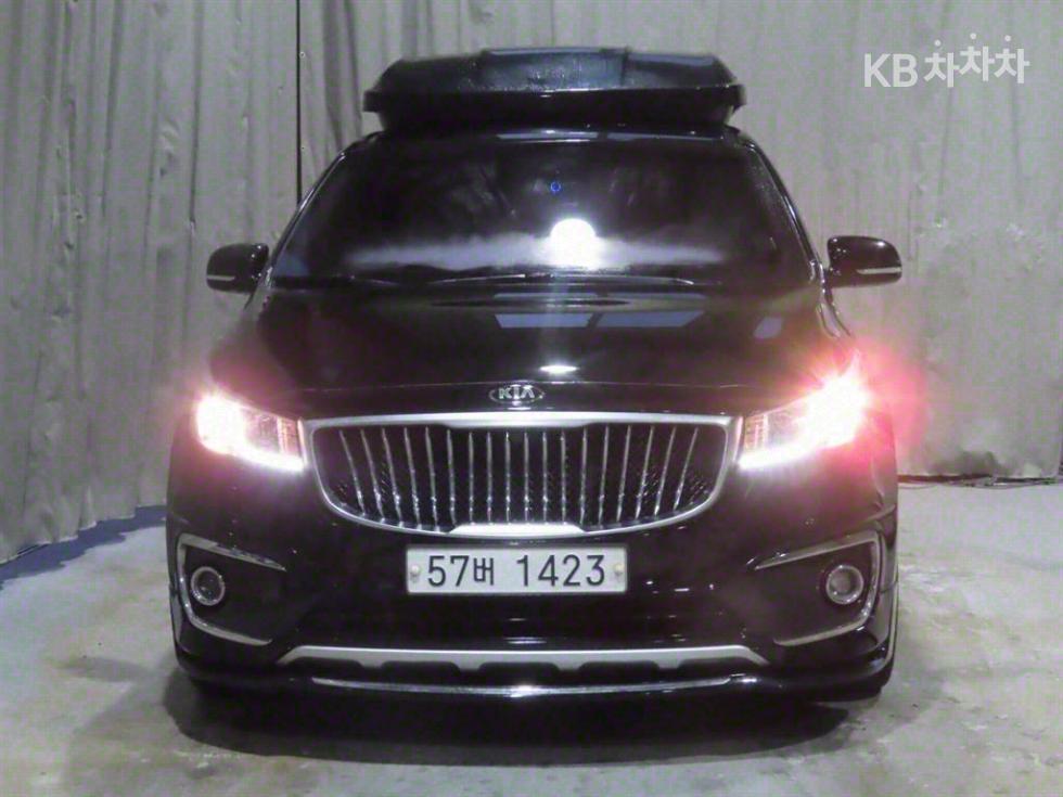 2017 - kia carnival