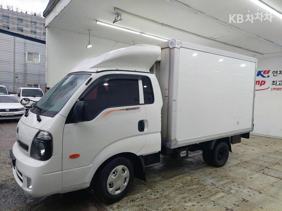 2014 - kia bongo iii
