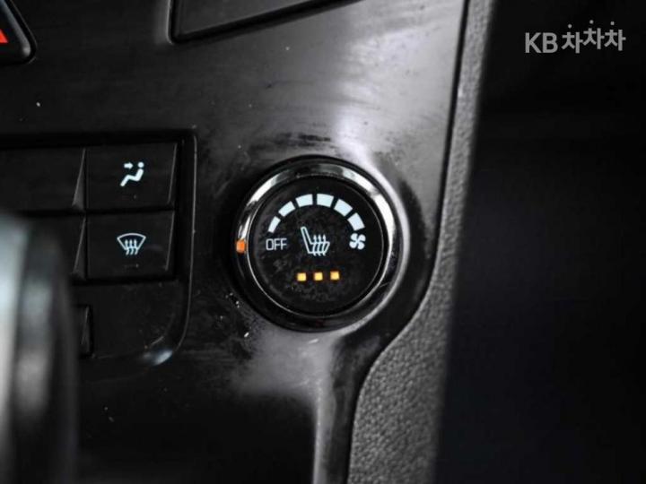 Chevrolet Korea Orlando LT Premium - фото 17
