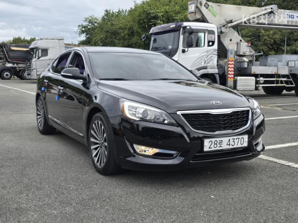 2012 - kia k7