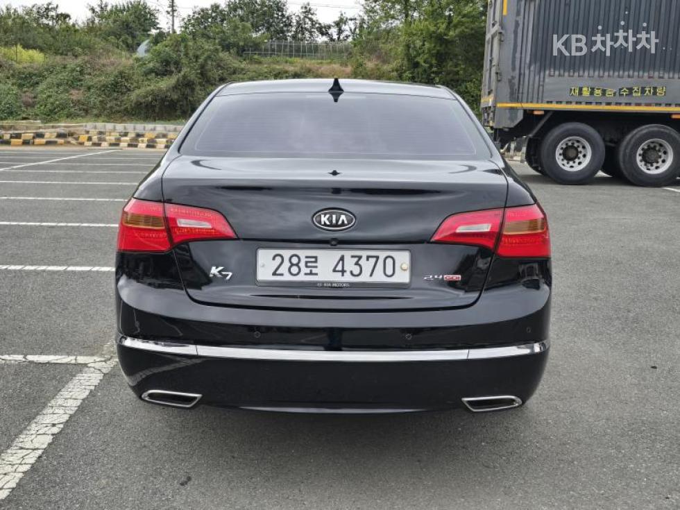 2012 - kia k7