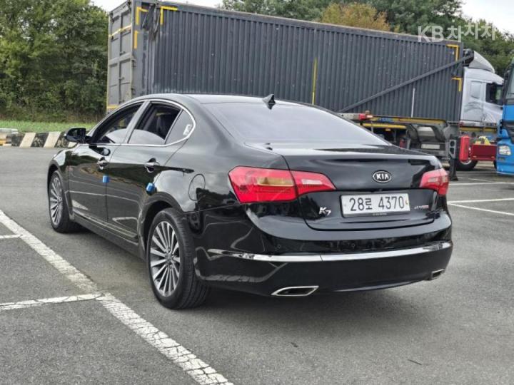 Kia K7 2.4 GDI Prestige 7