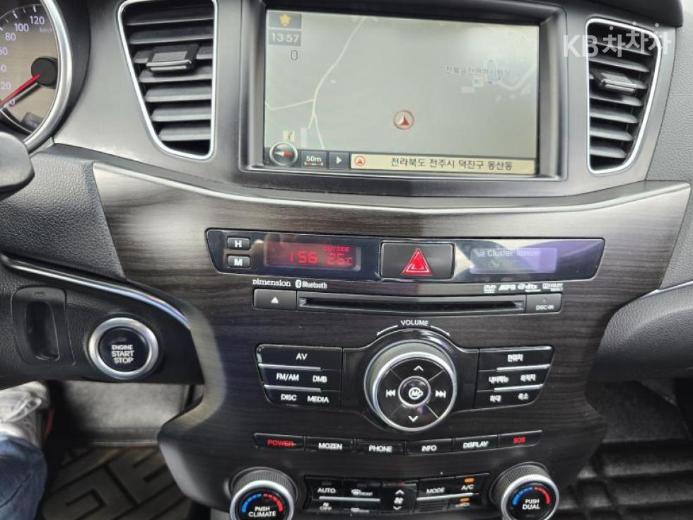 2012 - kia k7