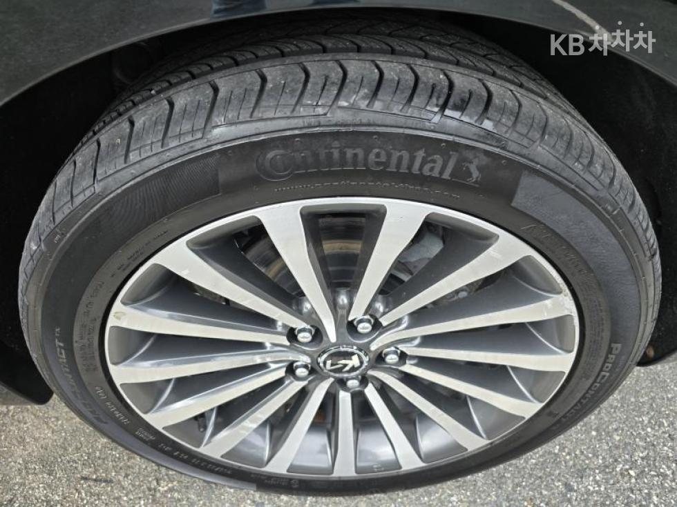 2012 - kia k7
