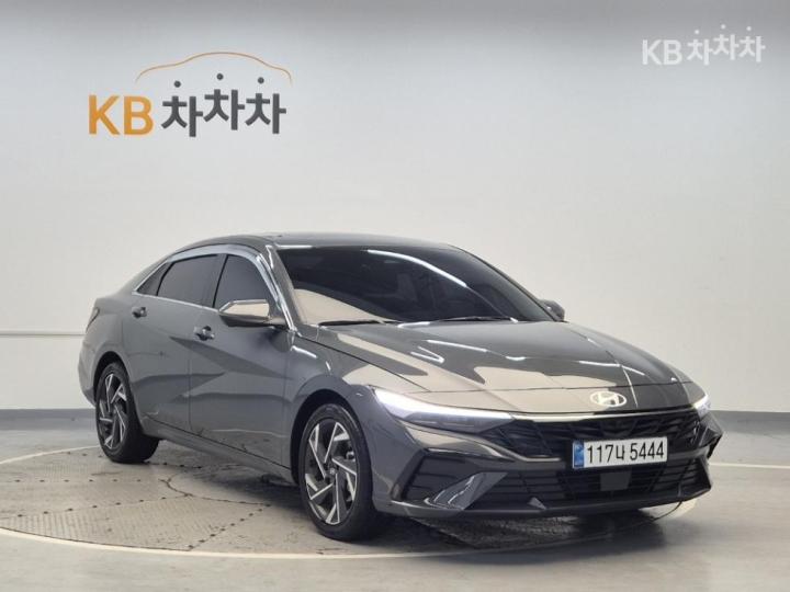 Hyundai Avante 1.6 Gasoline Inspiration - фото 4