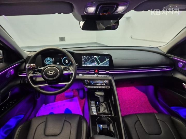 Hyundai Avante 1.6 Gasoline Inspiration - фото 7