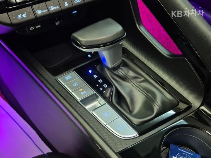 Hyundai Avante 1.6 Gasoline Inspiration - фото 8