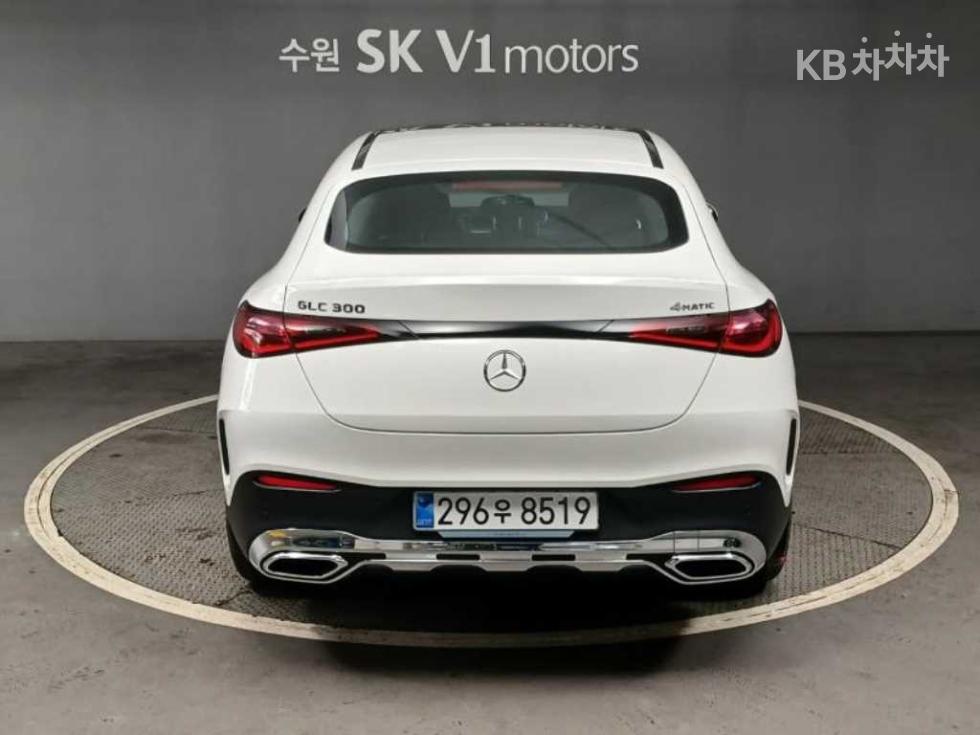 Mercedes-Benz GLC — miniaturë 2