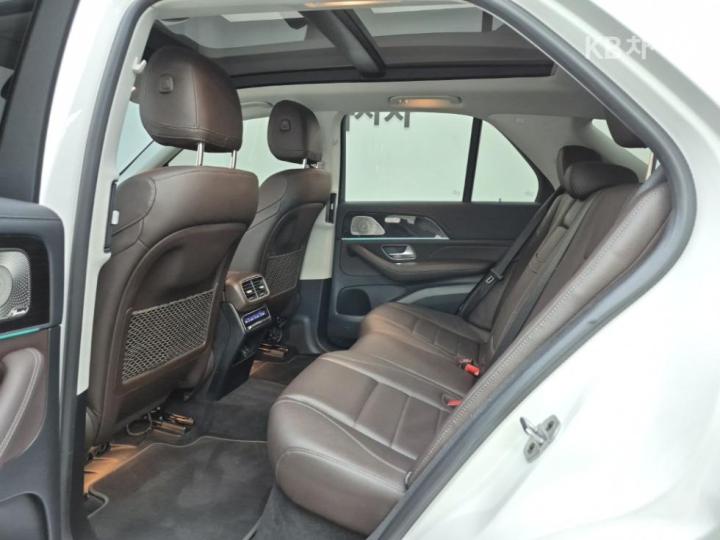 Mercedes-Benz GLE-Class 300 d 4Matic - фото 12