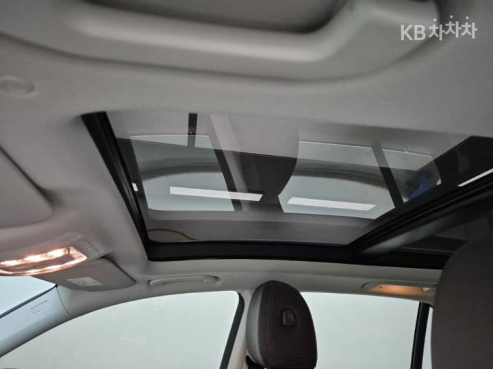 Mercedes-Benz GLE-Class 300 d 4Matic - фото 13