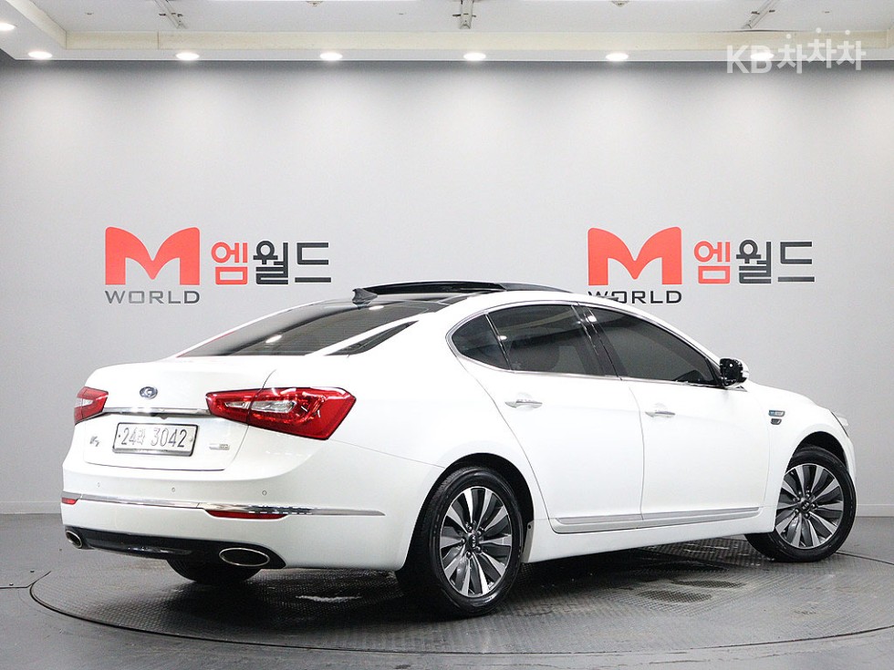 2014 - kia k7
