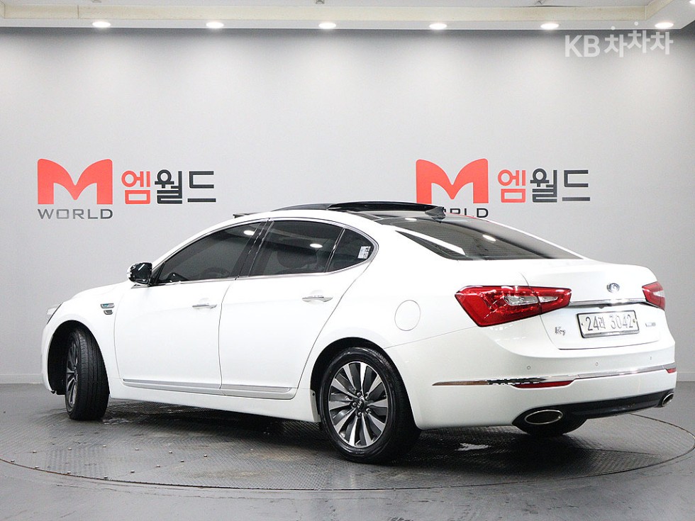 2014 - kia k7