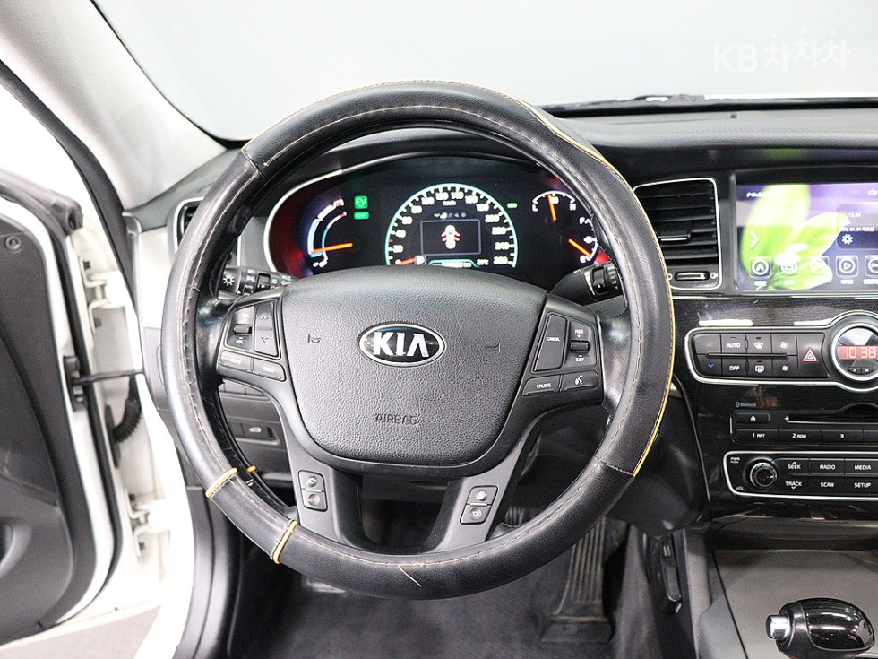 2014 - kia k7