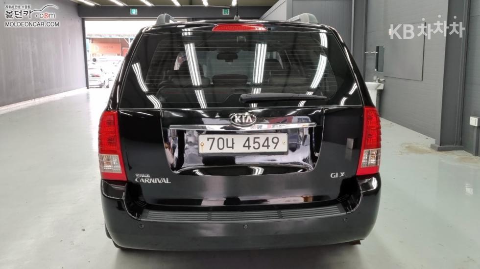 2013 - kia carnival