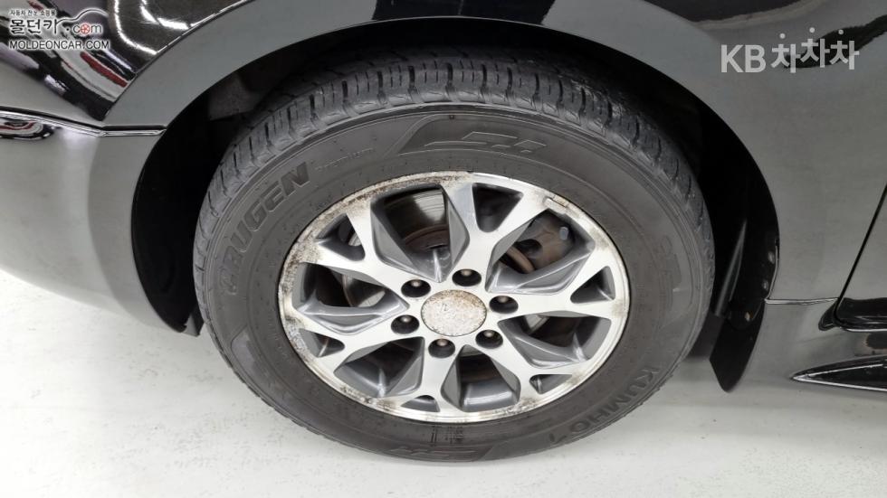 2013 - kia carnival