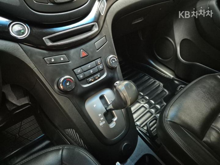 Chevrolet Orlando LPG LT Safety 9