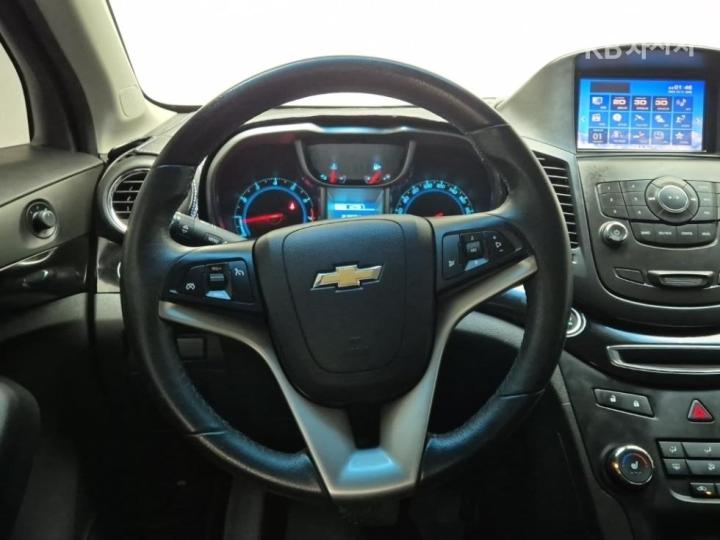 Chevrolet Orlando LPG LT Safety 10