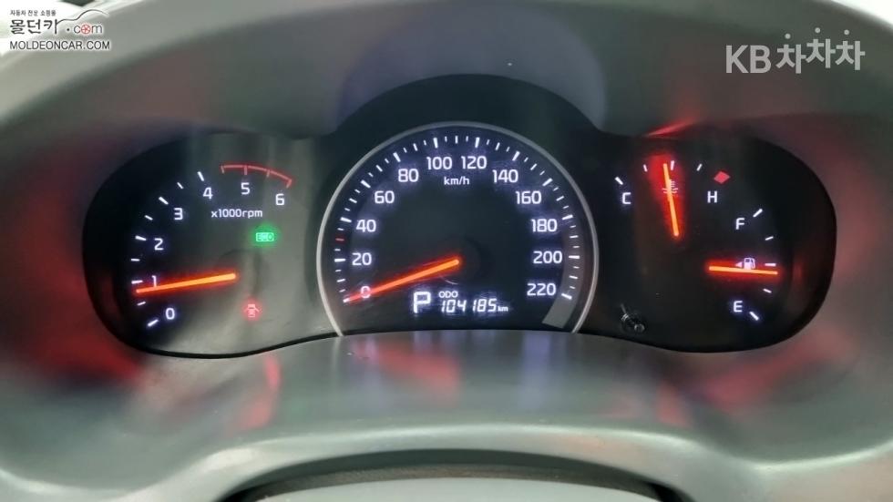 2012 - kia carnival