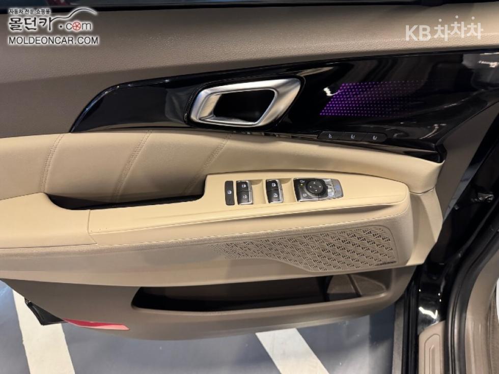 2024 - kia carnival