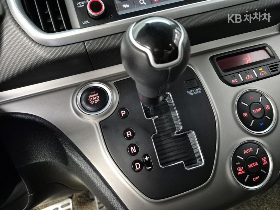 2021 - kia ray