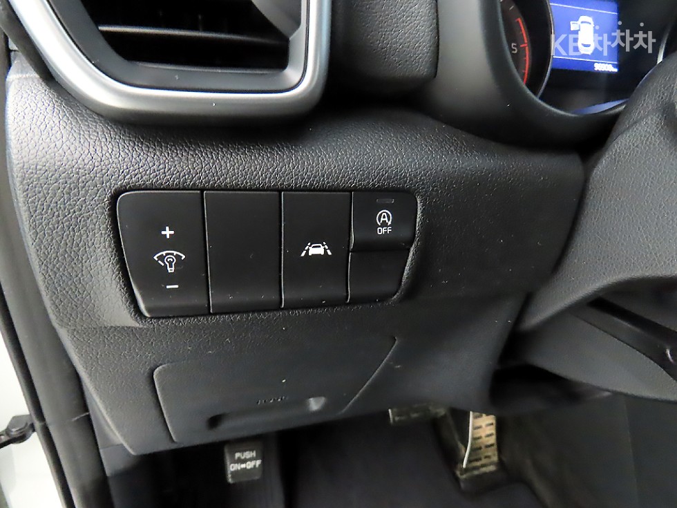 2020 - kia sportage