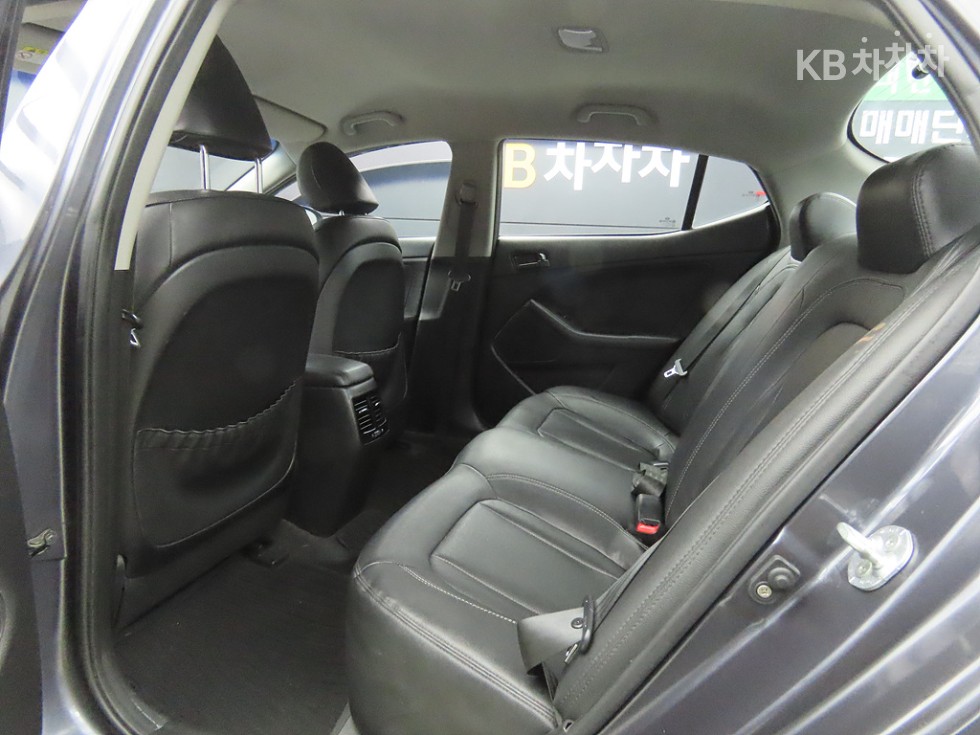2011 - kia k5
