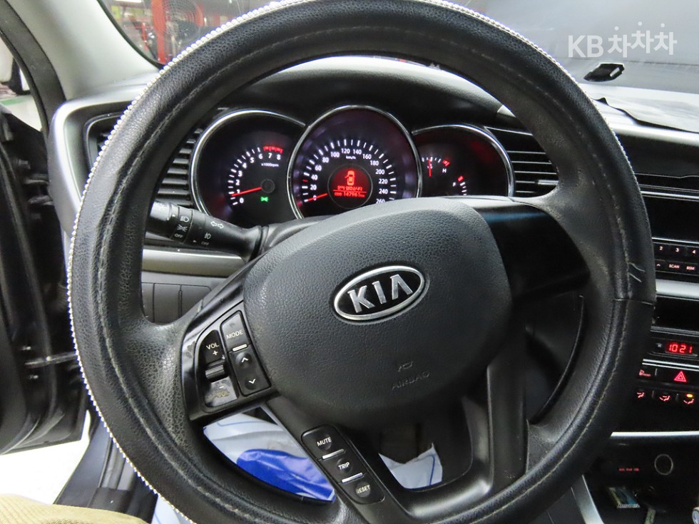 2011 - kia k5