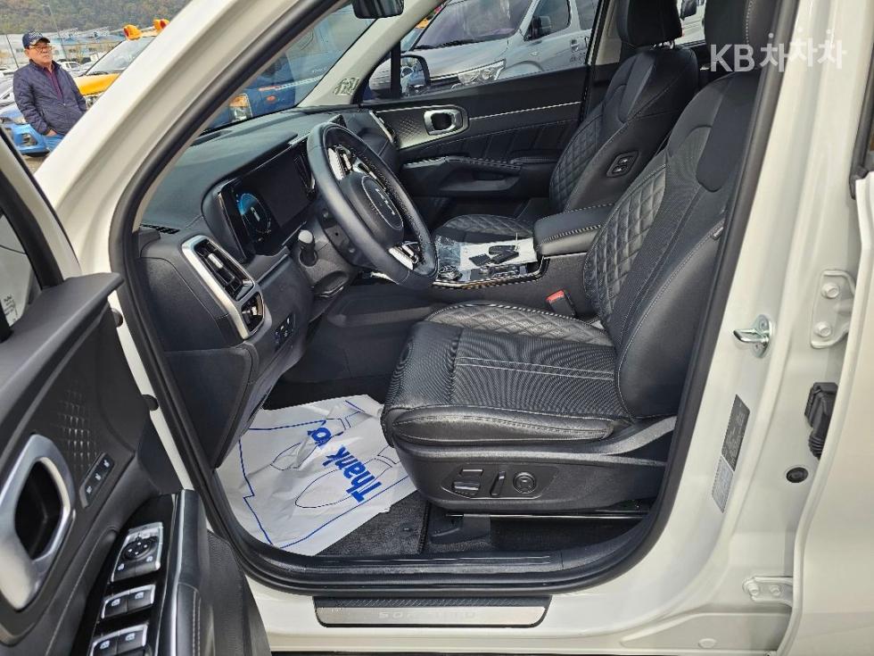 2023 - kia sorento