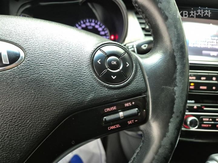 Kia K9 3.3 GDI Prestige Pre-2013 Base Type 7
