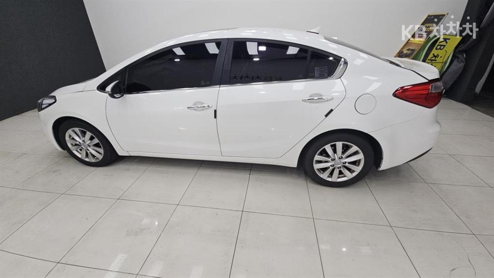2013 - kia k3