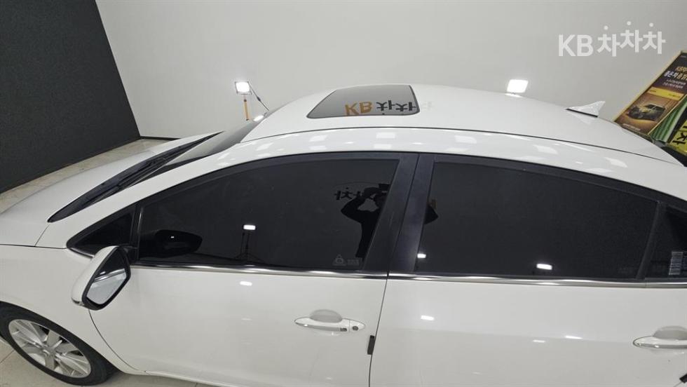 2013 - kia k3