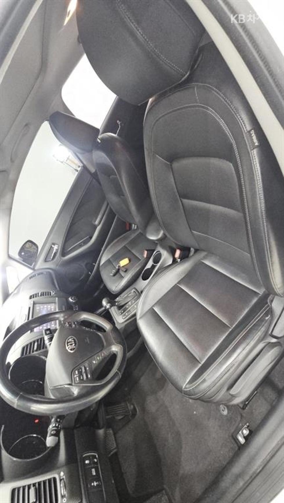 2013 - kia k3